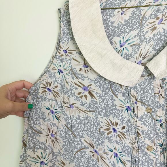 Take Nine Maternity VINTAGE white blue floral button front tank top LARGE - Picture 6 of 7